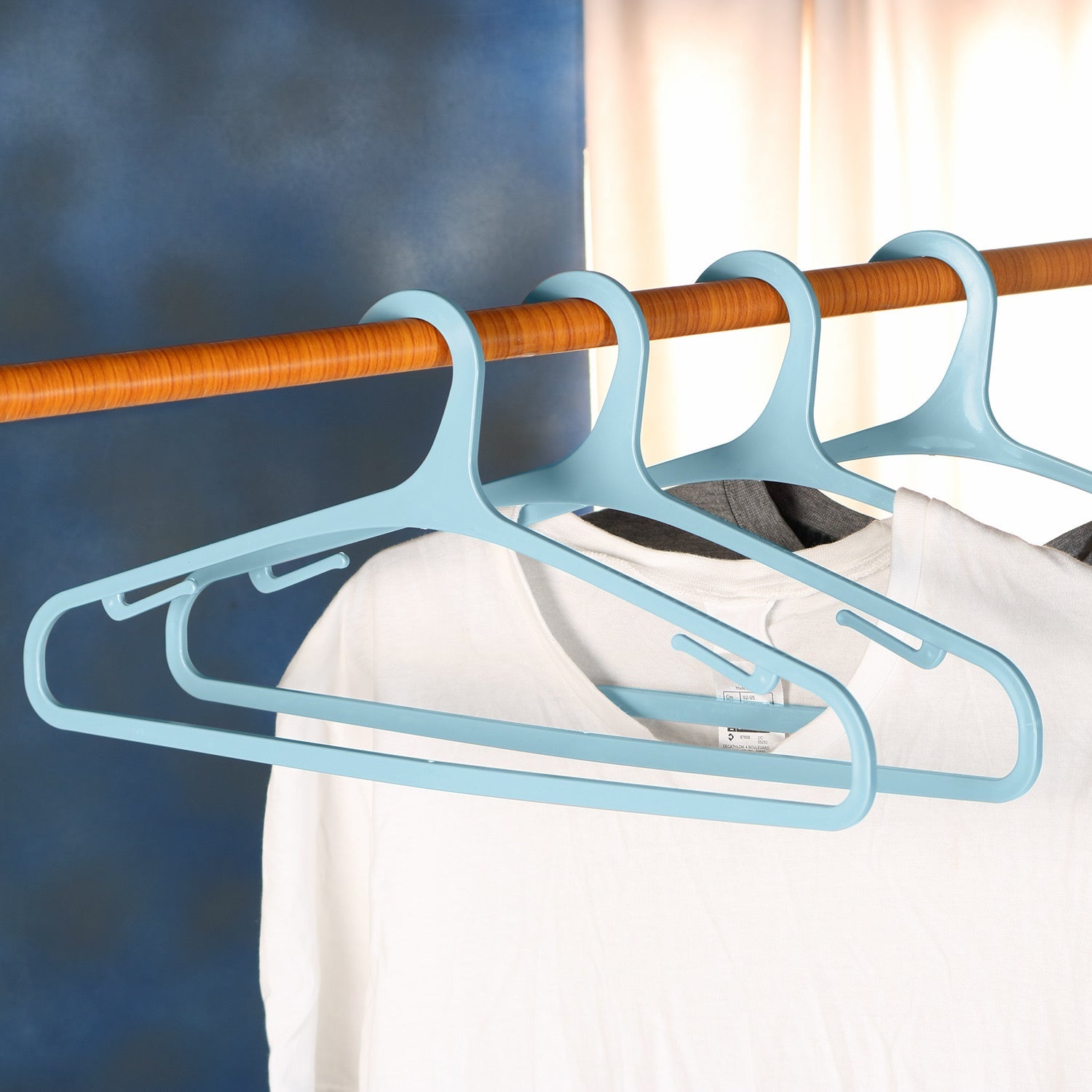 Aquaqlean - HeavyWeight Garment Hangers (Pack of 12 pcs ,Blue&Pink Mix)AQUAQLEAN STOREFRONT
