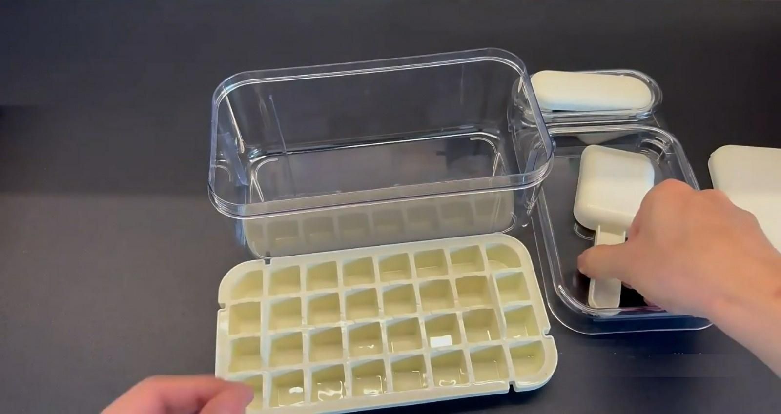 Silicone 2 Layer Ice Cube Trays With Storage Box & Ice ScoopAQUAQLEAN STOREFRONT